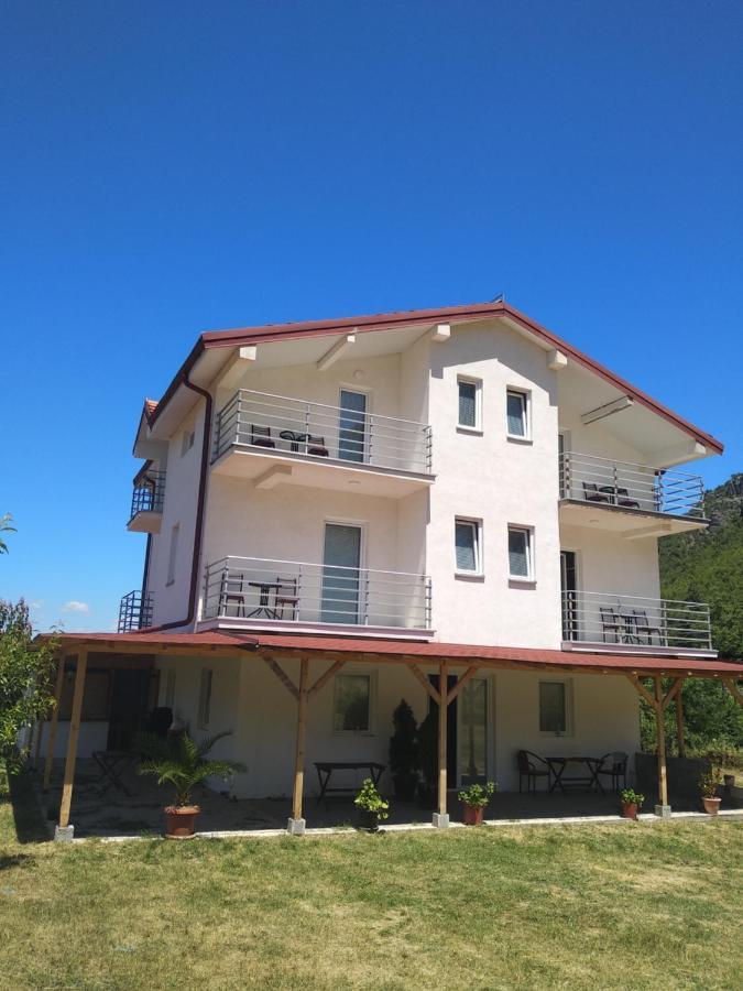 The Brothers Villa Hotel Ohrid Eksteriør bilde